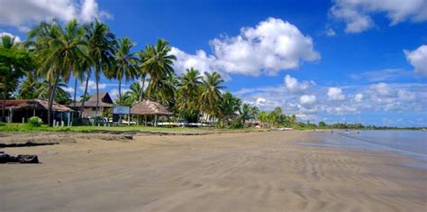 fiji nude beach|Wailoaloa Beach .